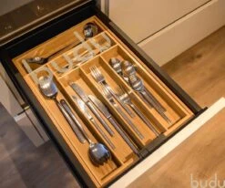 Budu Uitschuifbare Bamboe Bestekbak #45 (45 Cm Diep) - Bestekcassette Hout - Besteklade - 45 X 30,6 - 50 Cm - 6/8 Vakken -Bestek Verkoop 1200x1000 8