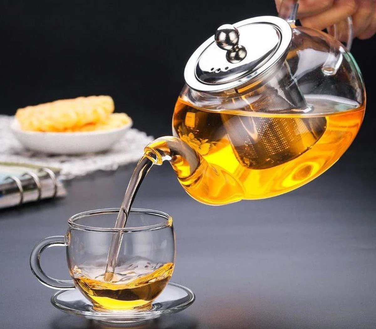 Glazen Theepot Met Filter (RVS) - 1.2 Liter - Thee Infuser – Borosilicaat – Anti-druppel Tuit 7 Glazen Theepot Met Filter (RVS) - 1.2 Liter - Thee Infuser – Borosilicaat – Anti-druppel Tuit - Afbeelding 5