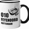 Mok Met ZWART Handvat | 010 Feyenoord Rotterdam | Met De Kuip | Mok Voor Fan | 1 Mok Met ZWART Handvat | 010 Feyenoord Rotterdam | Met De Kuip | Mok Voor Fan | -Bestek Verkoop 1200x1116 2