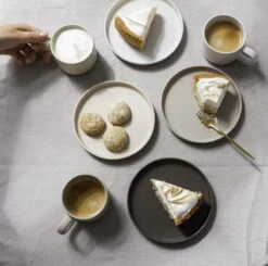 Gebaksbordjes - Taart Bordjes - 4 Stuks - Vaatwasser Bestendig - Keramiek - Wit - Beige - Bruin - Naturel -Bestek Verkoop 1200x1190 2