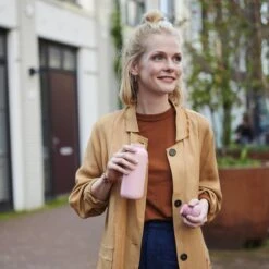 Mepal – Isoleerfles Ellipse 900 Ml – Houdt Je Drankje 12 Uur Warm En 24 Uur Koud – Nordic Pink – Geschikt Voor Bruiswater – Thermosfles – Lekdicht -Bestek Verkoop 1200x1200 100