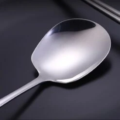 House Of Husk® Opscheplepel Set - Zilver - Serveerlepel - Groetelepel - Aardappellepel - 21cm - RVS - 4 Stuks 8 House Of Husk® Opscheplepel Set - Zilver - Serveerlepel - Groetelepel - Aardappellepel - 21cm - RVS - 4 Stuks -Bestek Verkoop 1200x1200 1004