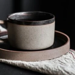 House Of Husk® Keramieke Kop En Schotel Set - Koffiekopjes - Theemokken - Koffiemokken - 250 Ml - Bruin Aardewerk -Bestek Verkoop 1200x1200 498