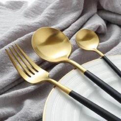 Timmers Trading Bestekset 6 Persoons - Gouden Bestek - Bestekset Goud 24 Delig - Vaatwasserbestendig -Bestek Verkoop 1200x1200 807