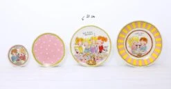 Blond Amsterdam Bord Even Bijkletsen - Girls - Ø 26 Cm -Bestek Verkoop 1200x627 1