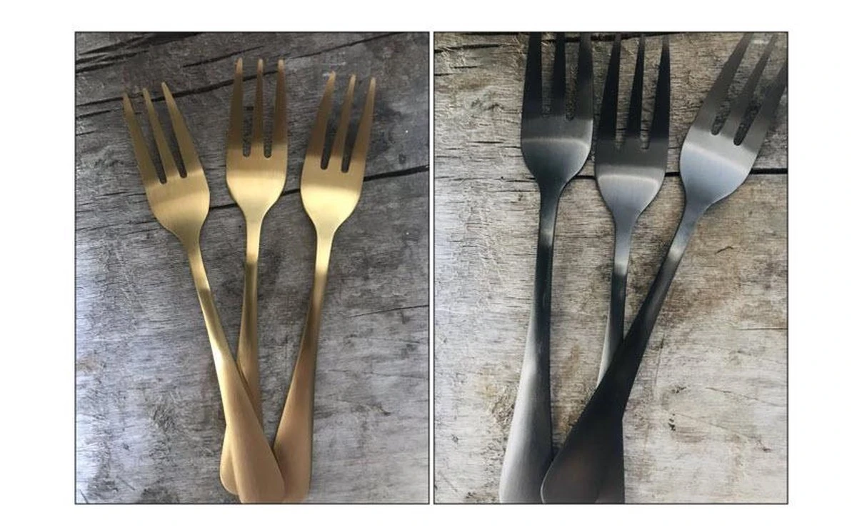 Merkloos 12 Gebak -en Taartvorkjes - Vorkjes - Gebak - Taart - Zwart - Goud 4 Merkloos 12 Gebak -en Taartvorkjes - Vorkjes - Gebak - Taart - Zwart - Goud - Afbeelding 2