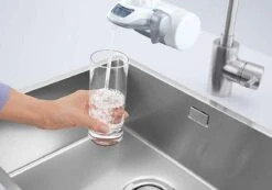 BRITA On Tap Faucet Filtration System - Uitstekend Smakend Gefilterd Water - Inclusief 1 BRITA ON TAP Kraanfilter - 600 Liter Water Gefilterd Per Patroon - Witte Kleur -Bestek Verkoop 1200x839