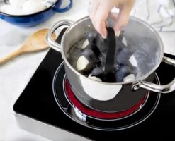 Peleg Design Egguins Eierhouder -Bestek Verkoop 1200x973 4