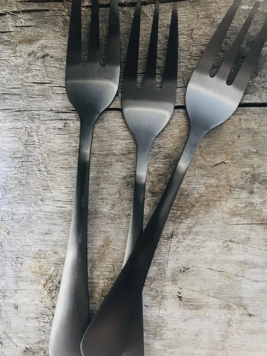 Merkloos 12 Gebak -en Taartvorkjes - Vorkjes - Gebak - Taart - Zwart - Goud 3 Merkloos 12 Gebak -en Taartvorkjes - Vorkjes - Gebak - Taart - Zwart - Goud